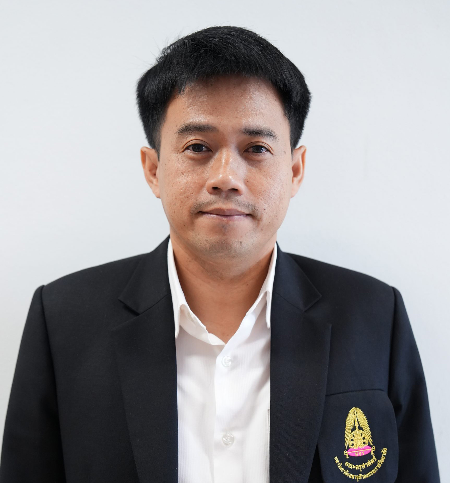 ดร.เอกลักษณ์ เทพวิจิตร