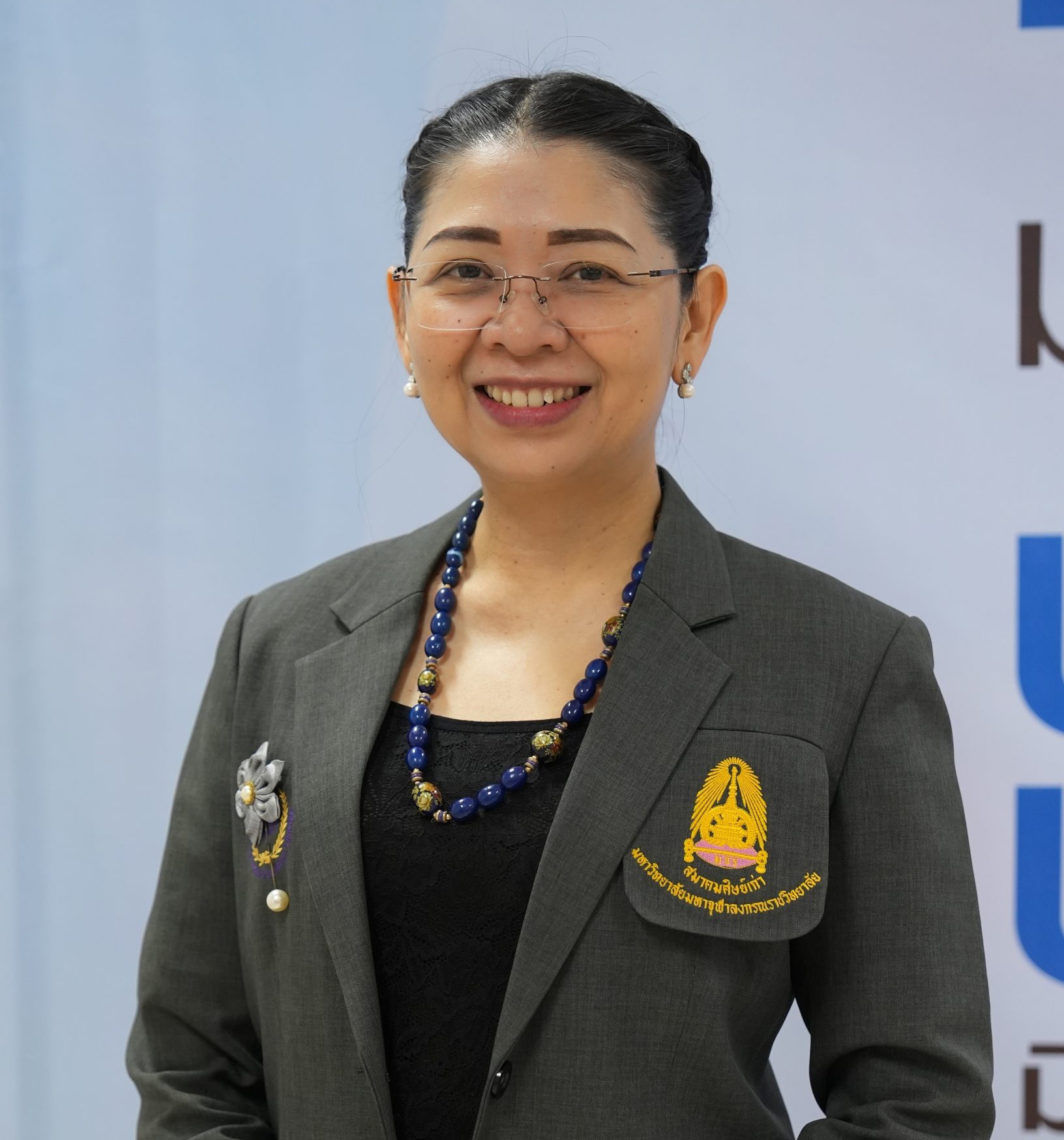 ผศ.ดร.ขันทอง วัฒนะประดิษฐ์