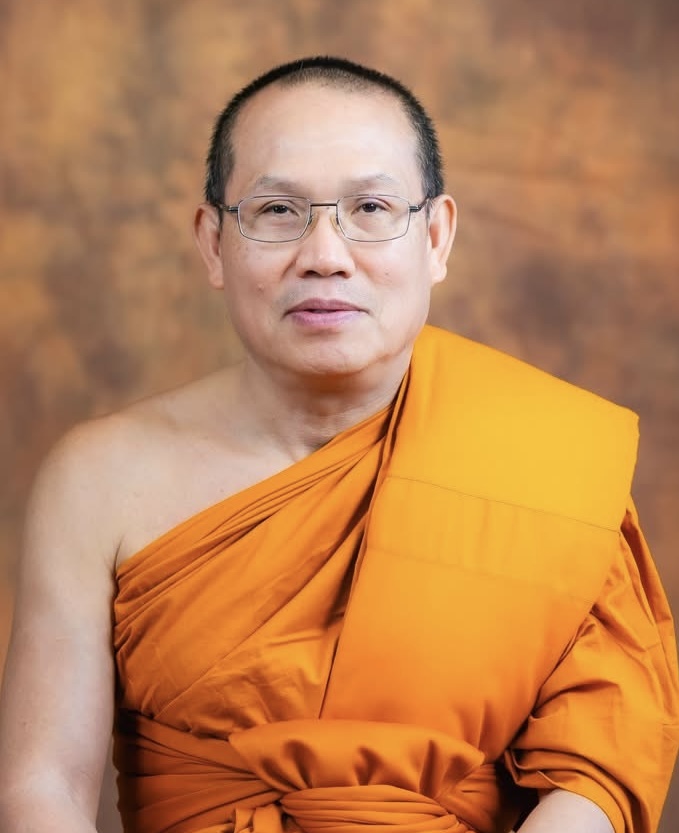 พระธรรมวชิโรดม,รศ.ดร.