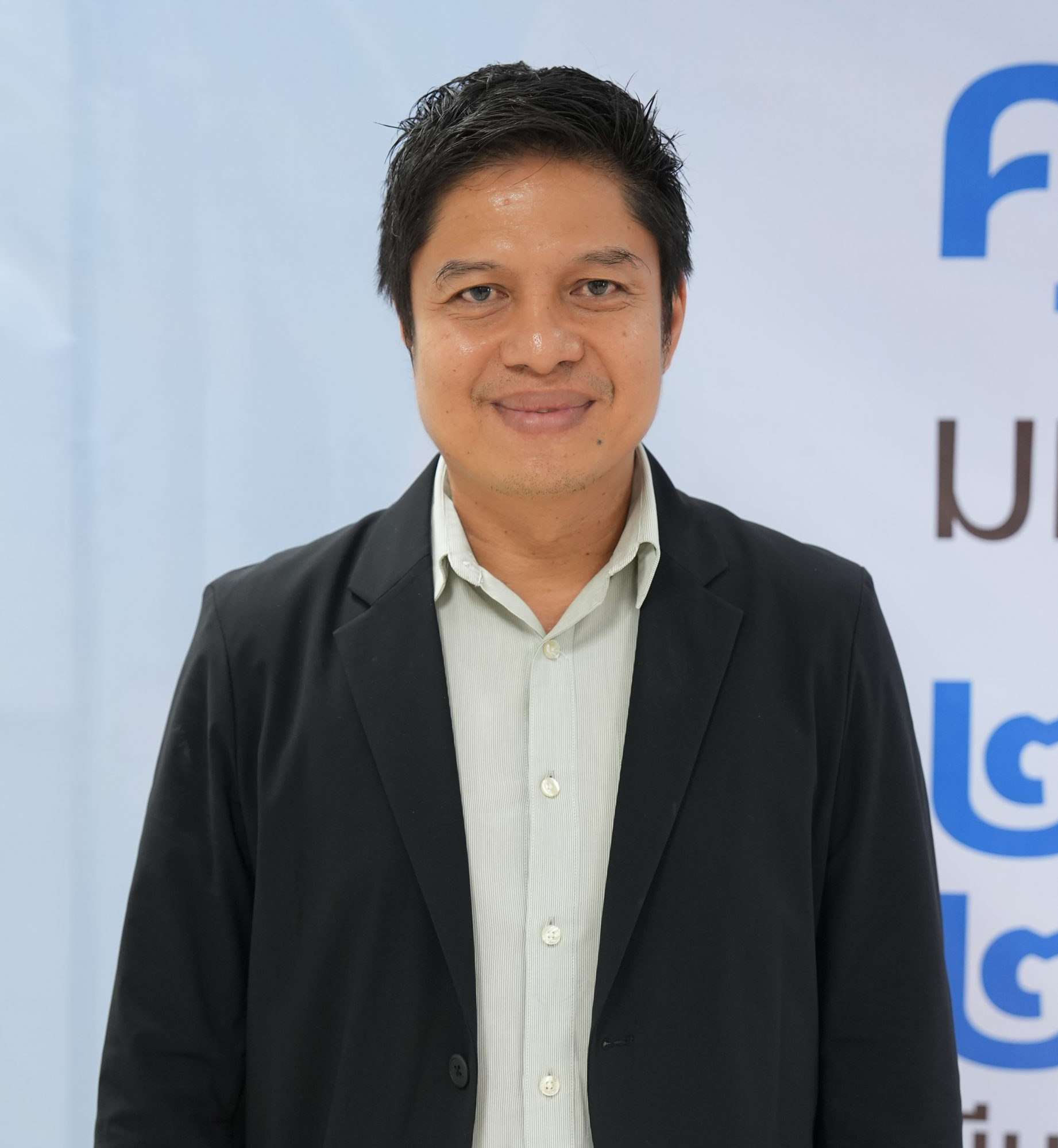 รศ.ดร.ณัทธีร์ ศรีดี